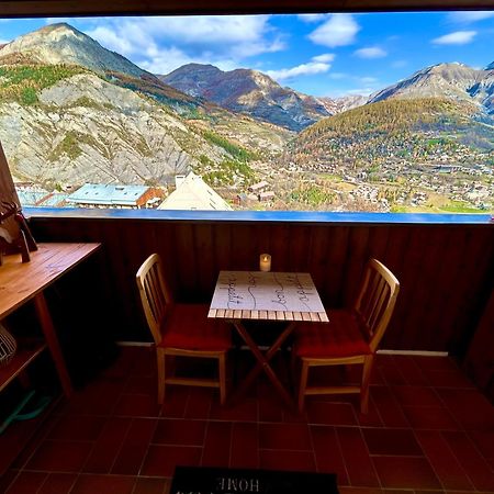 Duplex Avec Vue Exceptionnelle Parking Et Wifi Gratuit Lejlighed Allos Eksteriør billede
