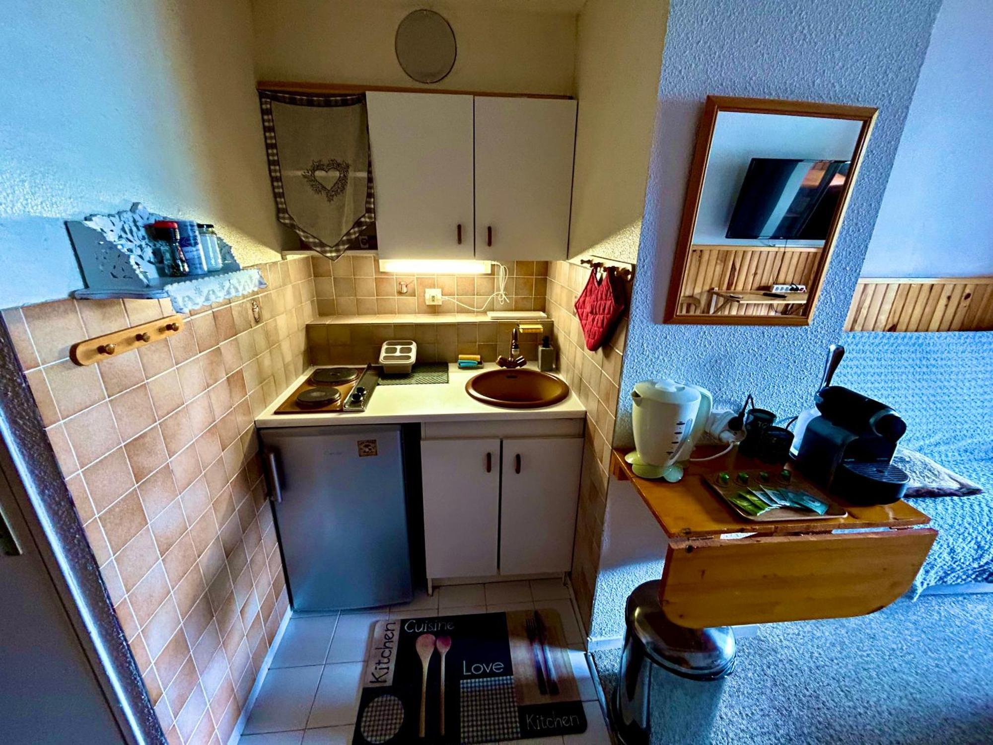 Duplex Avec Vue Exceptionnelle Parking Et Wifi Gratuit Lejlighed Allos Eksteriør billede